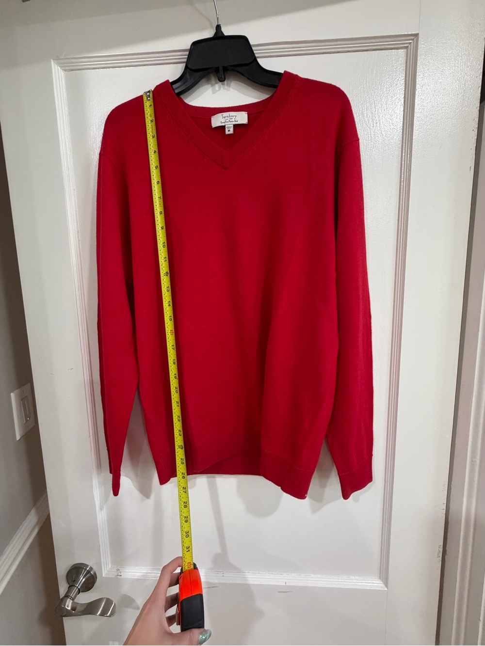 Turnbury V-Neck Sweater in Red medium - Picture 4 of 5